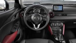 Mazda CX-3 SKYACTIV-G (2015) - kokpit