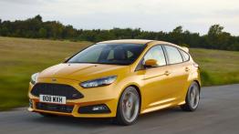 Ford Focus III ST Hatchback Facelifting (2015) - widok z przodu