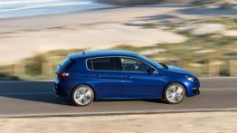 Peugeot 308 II Hatchback GT (2015) - widok z góry