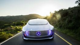 Mercedes F 015 Luxury in Motion Concept (2015) - widok z przodu