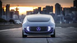 Mercedes F 015 Luxury in Motion Concept (2015) - widok z przodu