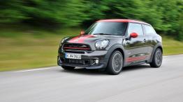 Mini Paceman John Cooper Works (2015) - widok z przodu