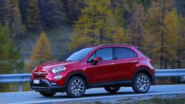 Fiat 500X Cross (2015) - lewy bok