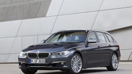 BMW 328i Touring (F31) - widok z przodu