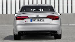 Audi S8 Plus (2016) - widok z tyłu