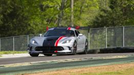 Dodge Viper ACR (2016) - widok z przodu