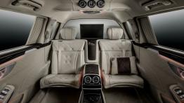 Mercedes-Maybach Pullman (2016) - tylna kanapa