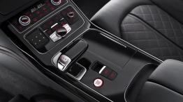 Audi S8 Plus (2016) - dźwignia zmiany biegów