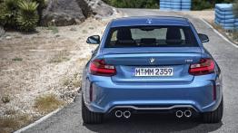 BMW M2 (2016) - widok z tyłu