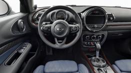 Mini Clubman II Cooper S (2016) - kokpit