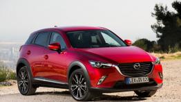 Mazda CX-3 SKYACTIV-G (2015) - widok z przodu