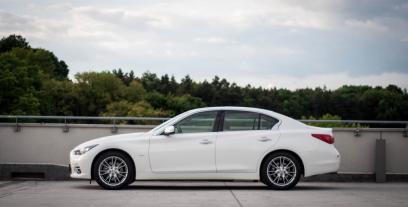 Infiniti Q50 I 3.5 Q50S Hybrid 364KM 268kW 2015-2017