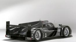 Audi R18 - widok z tyłu