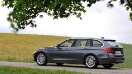 BMW 328i Touring (F31) - lewy bok