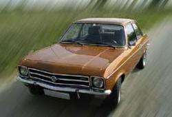 Opel Ascona A Sedan 1.9 S 90KM 66kW 1971-1975