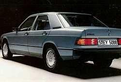 Mercedes 190 2.0 E 113KM 83kW 1985-1986 - Oceń swoje auto