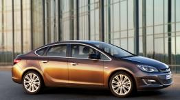 Opel Astra J Sedan 1.4 Twinport ECOTEC 100KM 74kW 2013-2019