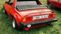 Fiat X19 - widok z tyłu