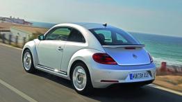 Volkswagen Beetle 2012 - widok z tyłu