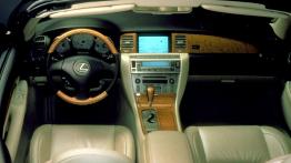 Lexus SC 2002 - pełny panel przedni