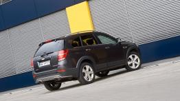 Chevrolet Captiva Facelifting - galeria redakcyjna (2) - widok z tyłu