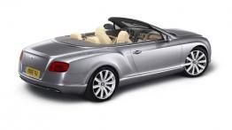 Bentley Continental GTC 2012 - widok z tyłu