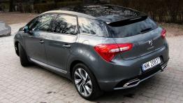 Citroen DS5 2.0 HDi 163KM - galeria redakcyjna - widok z tyłu