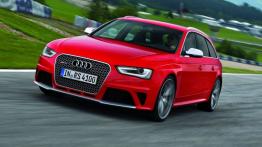 Audi RS4 Avant 2012 - widok z przodu