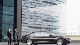 Mercedes-Maybach S 600 (X 222) - prawy bok