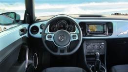 Volkswagen Beetle 2012 - kokpit