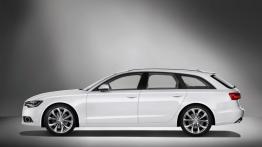 Audi A6 Avant V6 TDI 2012 - lewy bok