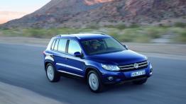 Volkswagen Tiguan 2012 - prawy bok