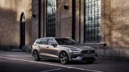 Volvo V60 II  Kombi 2.0 D4 190KM 140kW 2018-2020