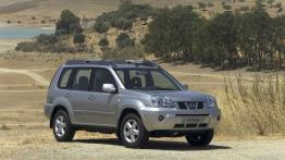 Nissan X-Trail 2004 - widok z przodu