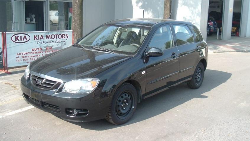 Kia Cerato Hatchback 1.6 i 16V 122KM 90kW od 2007