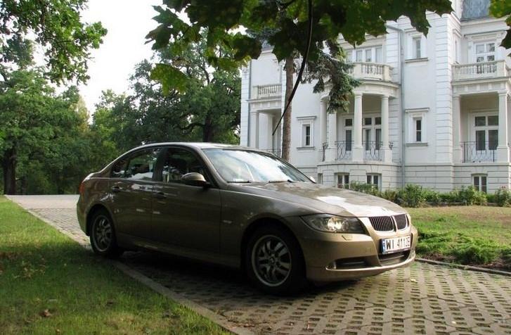 BMW Seria 3 E90-91-92-93 Limuzyna E90 330i 272KM 200kW 2005-2011