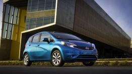 Nissan Versa Note 2014 - widok z przodu