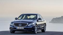 Mercedes klasy C 300 BlueTEC HYBRID (2014) - widok z przodu