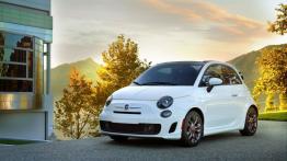 Fiat 500C GQ Edition (2014) - widok z przodu