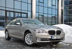 BMW Seria 7 F01 Sedan Facelifting