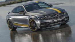 Mercedes-AMG C63 Coupe Edition 1 - widok z przodu