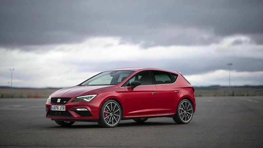 Seat Leon III CUPRA 5d Facelifting 2.0 TSI 300KM 221kW 2017-2018