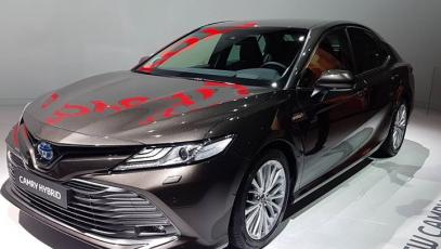 #toyota #camry #toyotacamry #hybrid #paryz2018