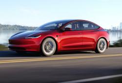 Tesla Model 3 Sedan Facelifting 2023