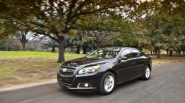 Chevrolet Malibu Eco 2013 - lewy bok