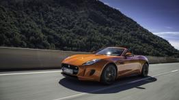 Jaguar F-Type V8S Firesand - lewy bok