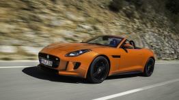 Jaguar F-Type V8S Firesand - lewy bok