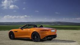 Jaguar F-Type V8S Firesand - lewy bok