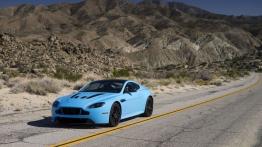 Aston Martin V12 Vantage S (2013) - widok z przodu