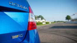 Skoda Octavia III RS Liftback (2013) - emblemat